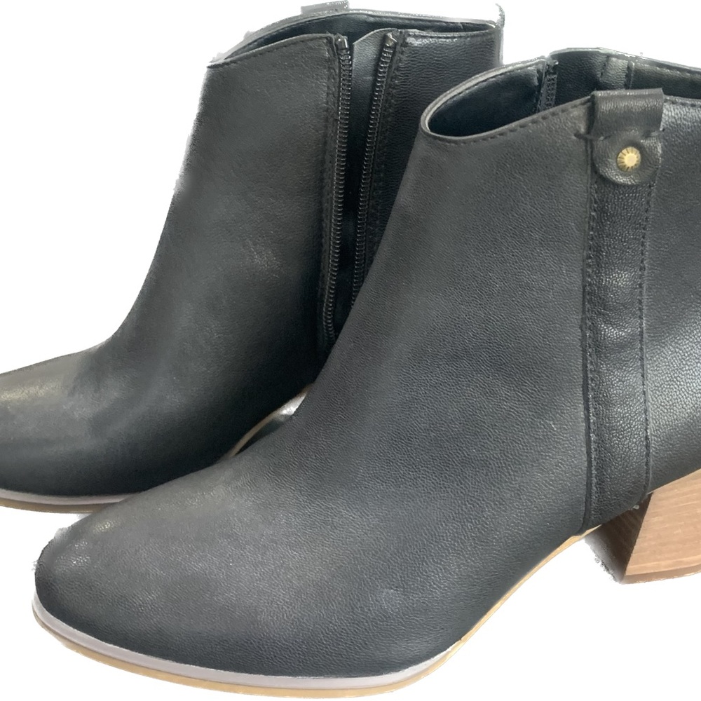 Bass Shiloh ankle boots 8.5 fall winter